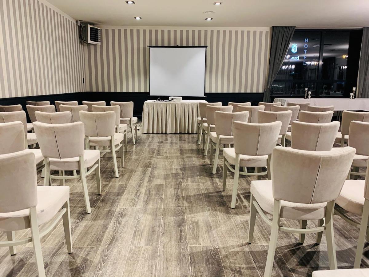 Hotel Maly Mlyn Stargard Szczeciński Екстериор снимка