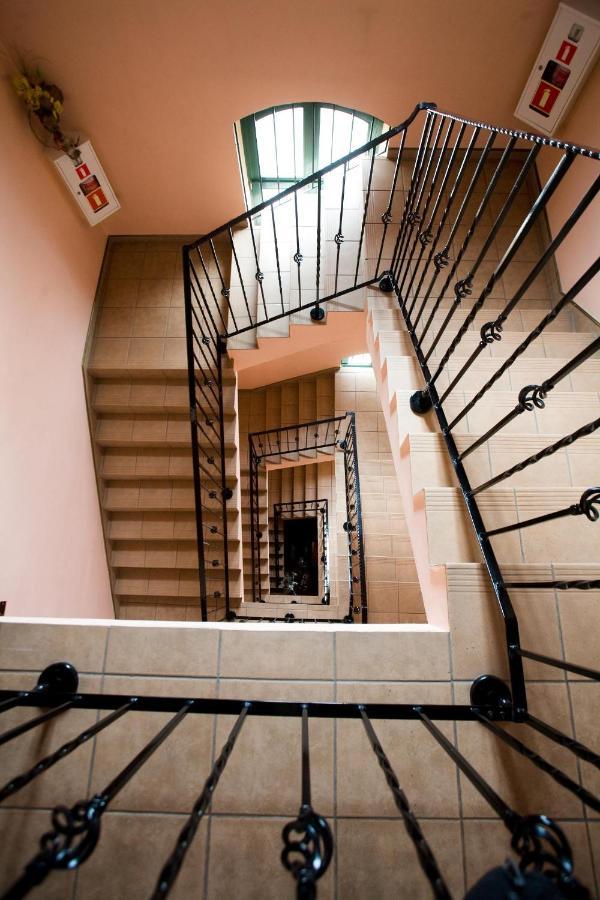 Hotel Maly Mlyn Stargard Szczeciński Екстериор снимка
