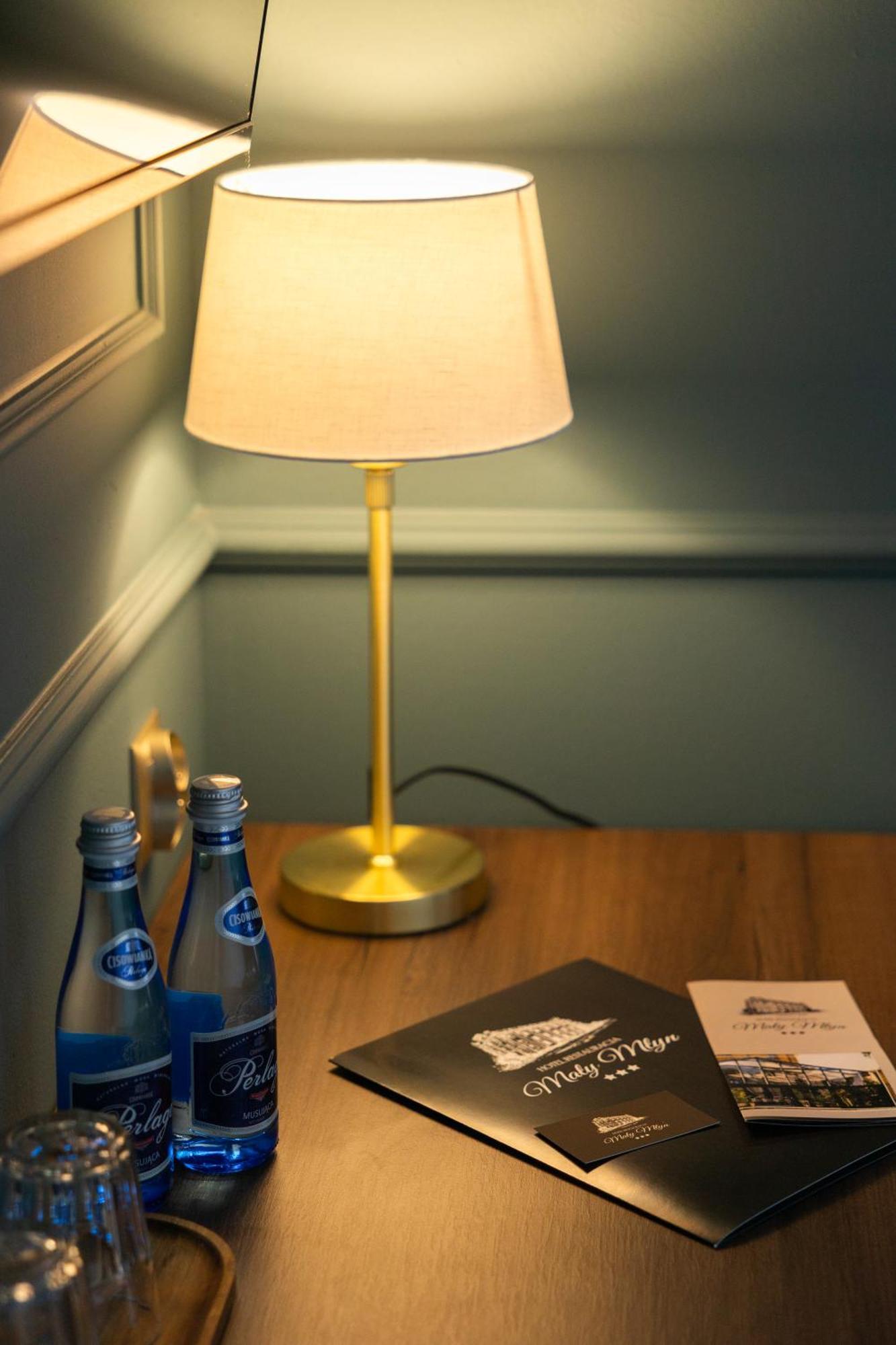 Hotel Maly Mlyn Stargard Szczeciński Екстериор снимка